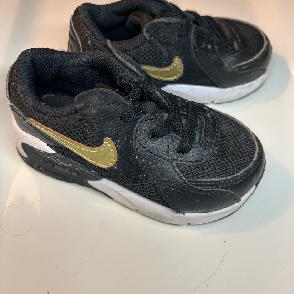 Nike Black and Gold Air Max Sneakers